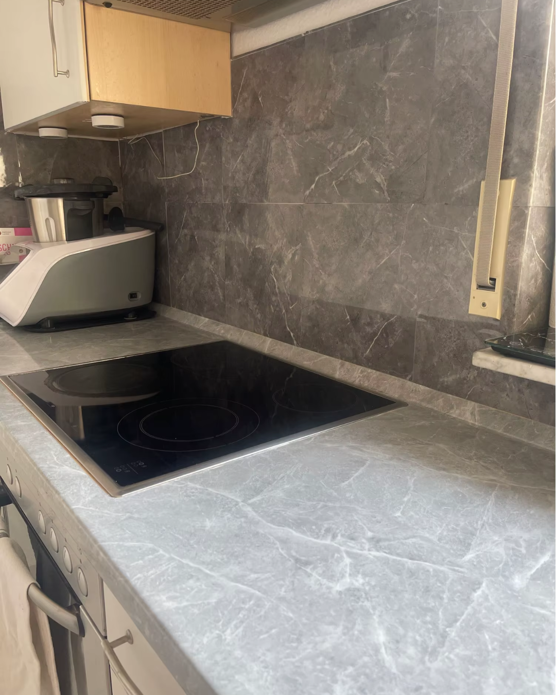 ¡Mármol Style – Papel Vinil Adhesivo Marmoleado 10m ✨